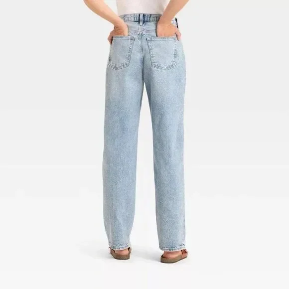 Universal Thread Women's Mid-Rise Patchwork 90's Baggy Jeans Light Wash Size 12 - Picture 5 of 10